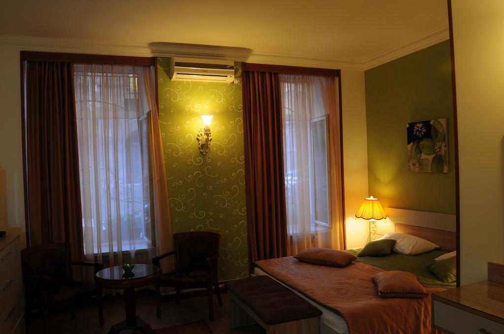 Azoyan Guest House Jereván Kültér fotó