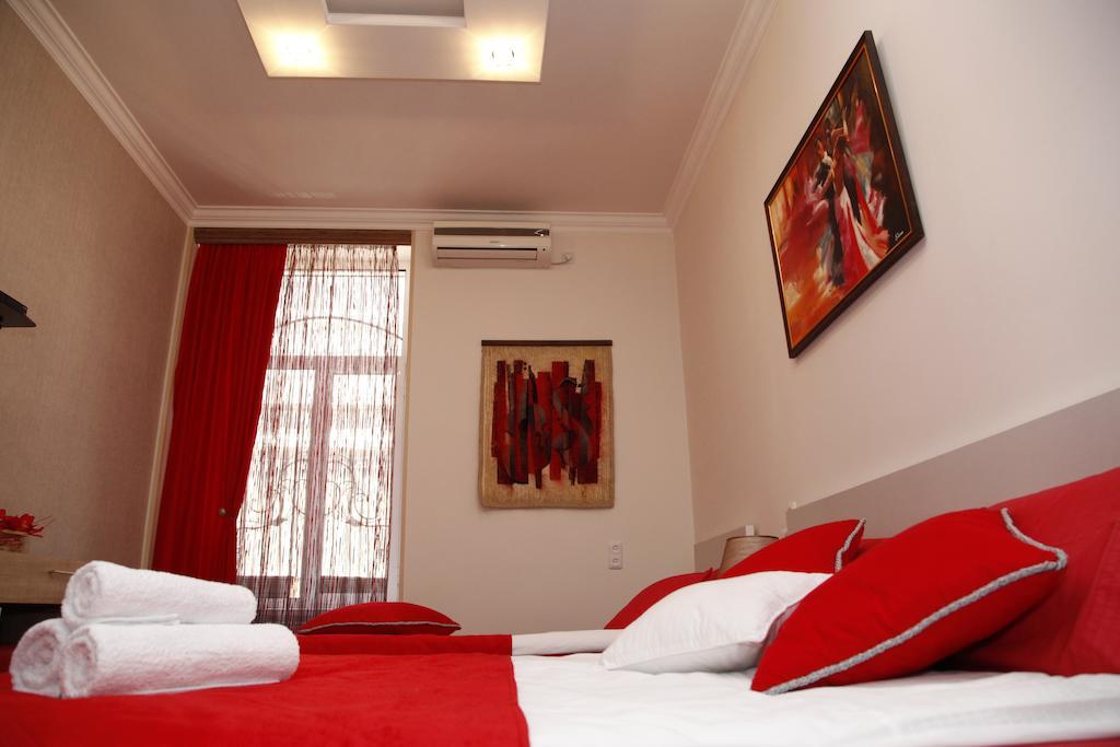 Azoyan Guest House Jereván Kültér fotó