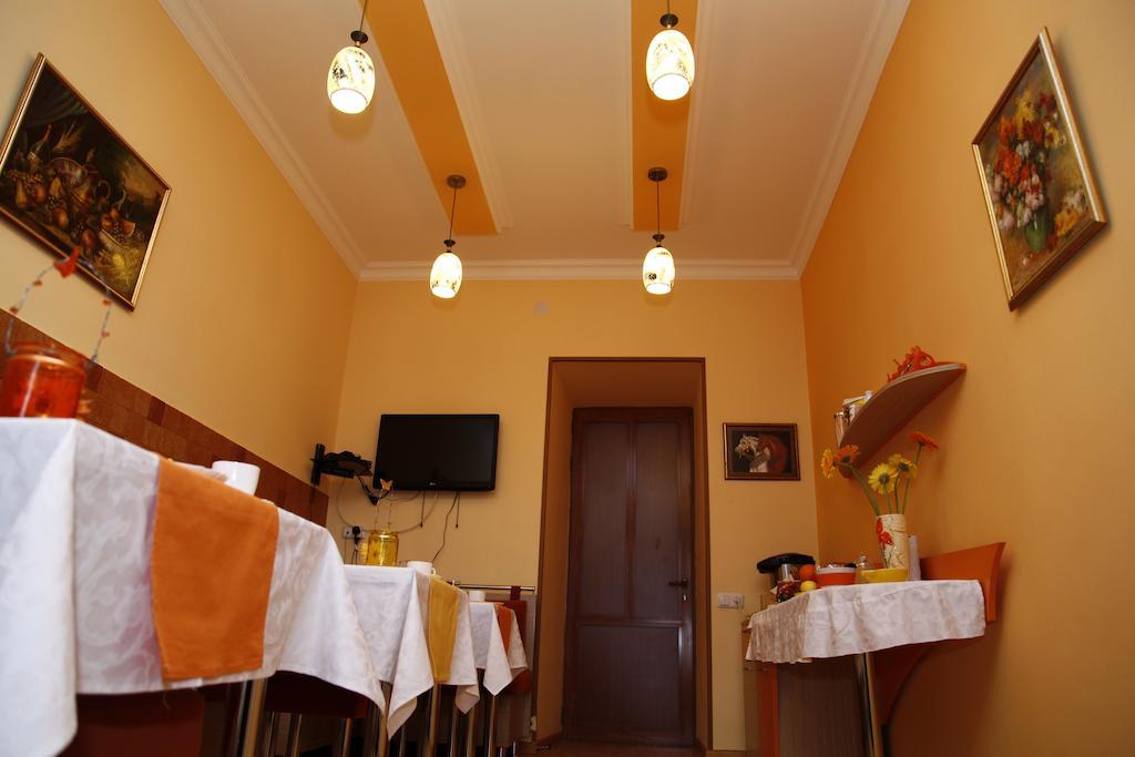 Azoyan Guest House Jereván Kültér fotó