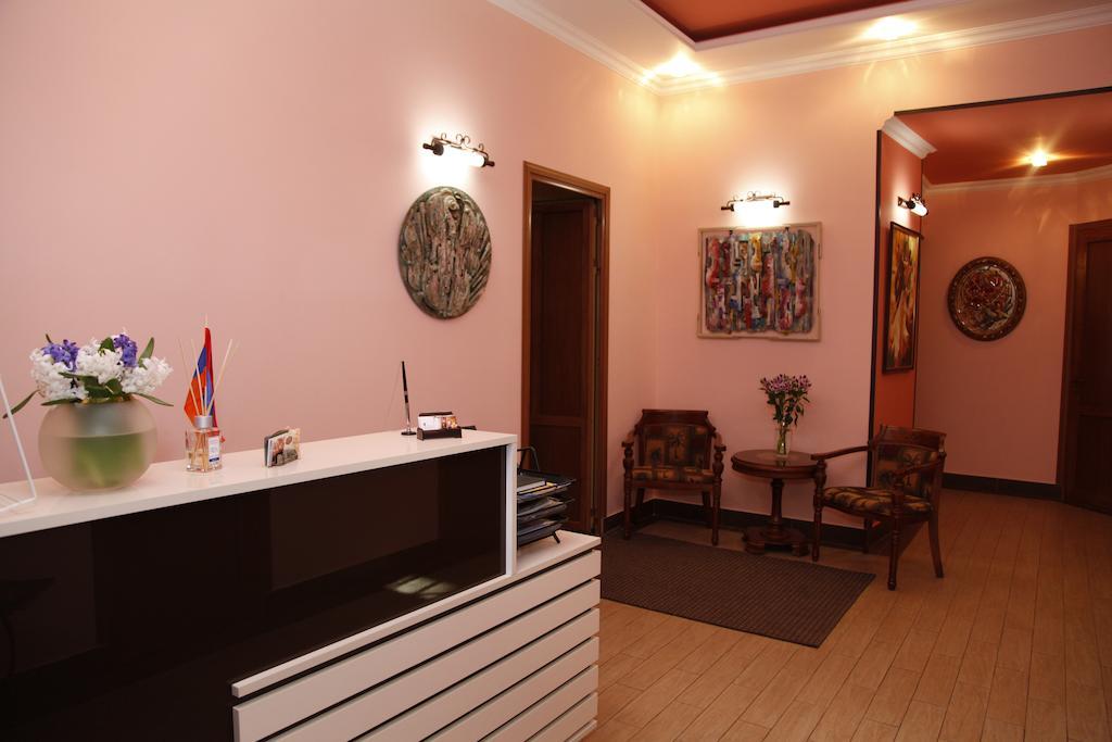 Azoyan Guest House Jereván Kültér fotó